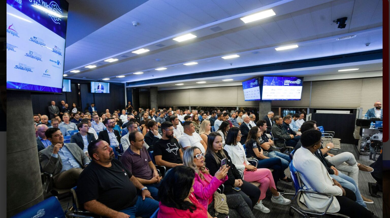 No momento, você está visualizando Congresso do Sindirepa Brasil debate o futuro da reparação automotiva com grandes nomes do setor