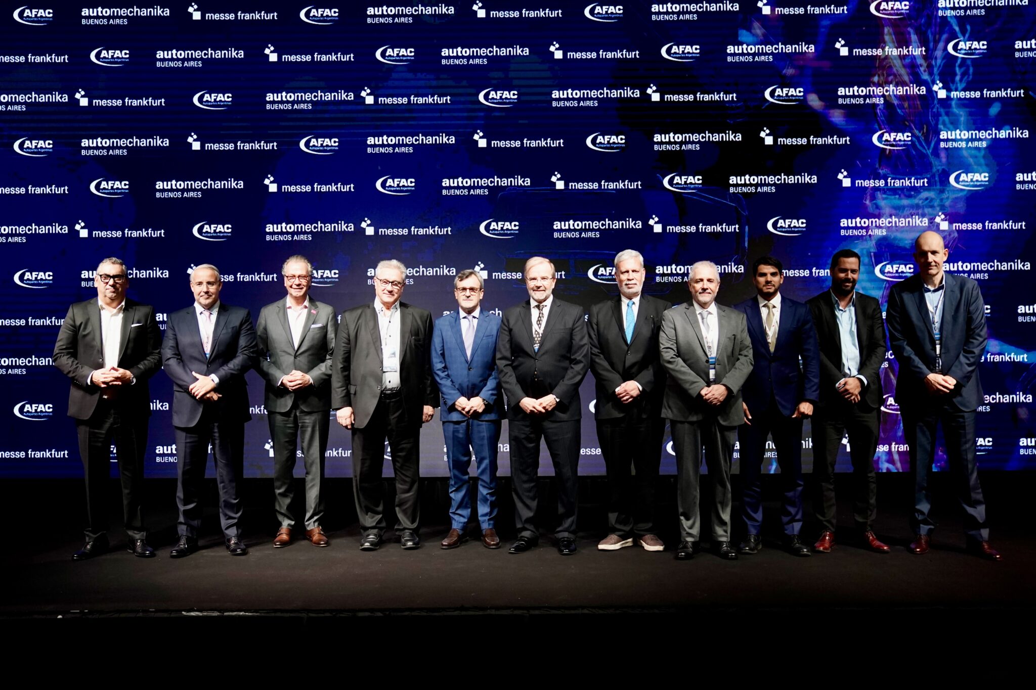 No momento, você está visualizando “A base da política industrial é construir um setor competitivo”, afirmou Martín Rapallini na abertura da Automechanika Buenos Aires 2026