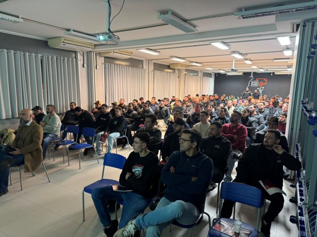 No momento, você está visualizando Sindirepa Brasil e Porto Seguro alinham melhorias para a rede de oficinas com foco em entregas para a rede e aumento de remuneração