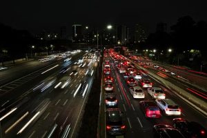 Leia mais sobre o artigo Vendas de veículos novos têm melhor setembro da história; veja RANKING dos mais vendidos